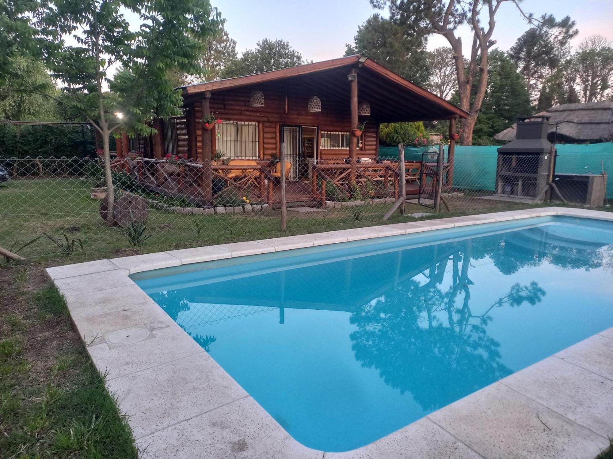 Ezeiza Quinta Cedro Azul 10 Min Del Aeropuerto Villa Luaran gambar